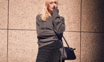 穿くと「ラクでキレイであったかい」絶妙シルエットのワイドパンツ