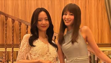 「スタイル抜群」岡崎紗絵＆森香澄の“ホステス姿”に「間違いなく指名しちゃう♡」「えぐい破壊力」の声『プロフェッショナル 保険調査員・天音蓮』