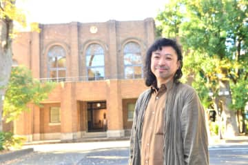 「ロッキー像は映画の大道具から街のシンボルになった」ミュージアム研究者・小森真樹に聞く、歴史修正の光と影