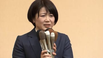 “ホテル密会”で辞職の小川晶前市長が再選「やり残した公約をしっかり前に進めたい」　群馬・前橋市長選挙投開票