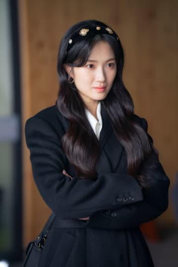 彼女の存在だけで見る価値はある！“目新しい”九尾狐、キム・ヘユンが降臨！