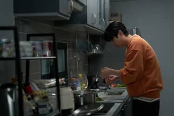 「ナンバーワン」チェ・ウシク、「誰にも話せない秘密ができた」…より深まった感情演技