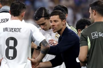 【レアル】シャビ・アロンソ監督の解任発表　選手との関係の象徴「エムバペ拒否動画」