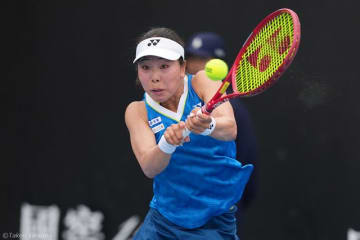 坂詰姫野が前週の勢いそのままにストレートの快勝で予選2回戦進出[全豪オープン予選]