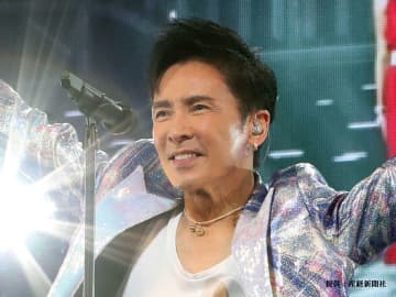 郷ひろみ「会う人みんなを元気にしてくれる」　『紅白』でツーショットを撮ったのは？