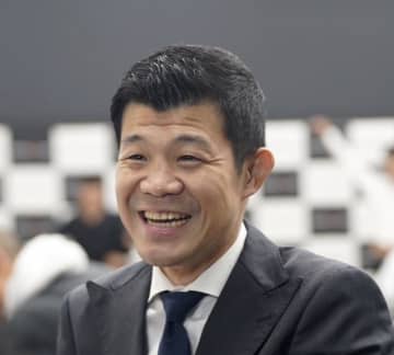 「今まで歩んできた道の結果」「成長の証だよ」と賛否の声。亀田興毅「無法者一家などの言い方は控えてもらいたい」と家族を中傷する声に苦言