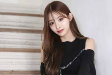 東京オートサロンにも登場　医療系レースクイーンのウエスト事情にネット注目「スタイル抜群」