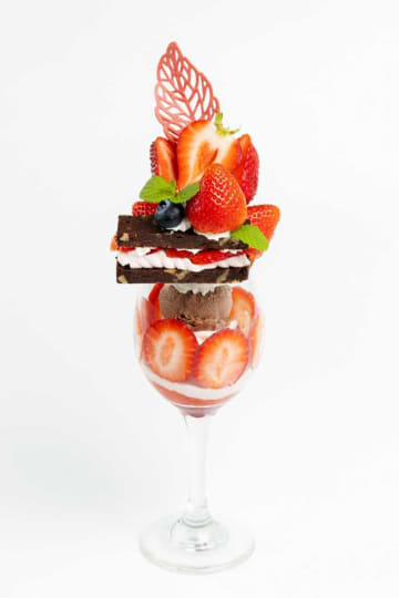 フルーツピークスのいちごフェア開幕♡旬を味わう贅沢ストロベリータイム