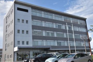 阿見のアパート火災　遺体の死因は焼死の疑い　茨城県警牛久署