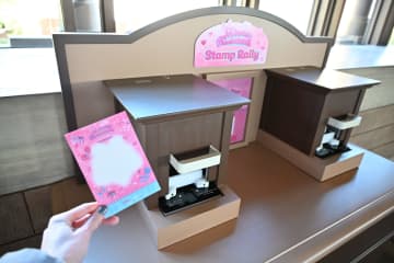 ディズニーリゾートラインは乗るだけじゃない！　ぐるっと巡ってスタンプラリーも期間限定で楽しめちゃう