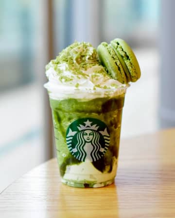 抹茶づくしキターーーッッ！！【スタバ】ビジュアルも濃いめ♡「新作フラペカスタム」