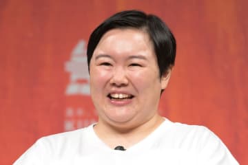 やす子が炎上続きで「疲れました」 いい人キャラが陥った重圧の〝無限ループ〟