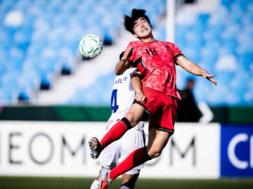 「衝撃の大惨事だ」韓国がまさかの完敗で韓メディアは茫然！GS敗退は奇跡的に回避「“２歳下”に屈辱の敗北」【U-23アジア杯】