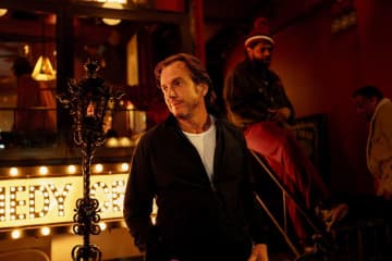 NYに暮らす2人のリアルな物語　ブラッドリー・クーパー監督「これって生きてる？」公開日決定