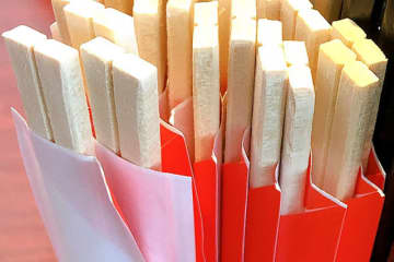 食中毒…客5人が発熱下痢、店で串焼きを食べて　食事を楽しんでいた客2グループ異変、カンピロバクターを検出　店を営業停止に