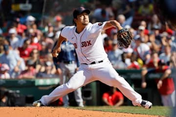 引退プロ野球選手の260kgスクワットに衝撃「凄い…」　たわむバーベル「筋肉業界での活躍期待」