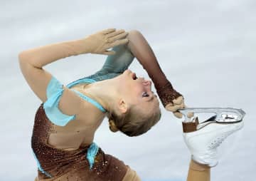 フィギュア女子ペトロキナ2連覇　欧州選手権