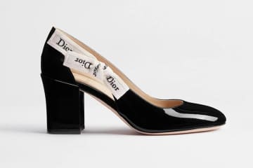 【新品同様】ディオール 　ロゴデザイン　リボン巻き バレエ シューズ パンプス ディオール“Dior刺繍入り”モノトーンリボンのバレエシューズ＆パンプス