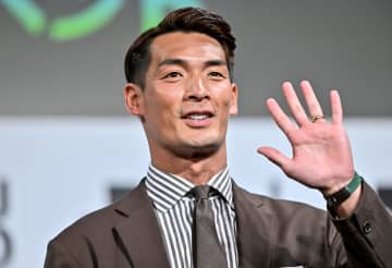 ｢最高に甘い試合しましょう！｣J2藤枝の槙野智章新監督の“ロッカールームトーク”が熱くて甘い！｢カッコいいじゃないですか｣｢モチベーターとしての才覚は間違いない｣