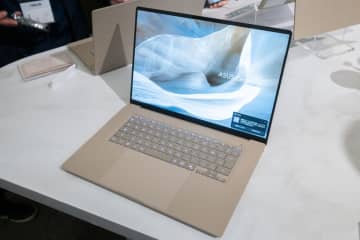 ASUS、16インチの日本向けノートPC「Zenbook SORA」。2画面「DUO」など