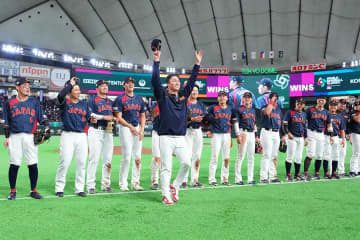 侍Jの敬意しかないベンチに米感動「泣いてるわ」　試合前に投手2人が…「究極の守り神」大谷も笑顔