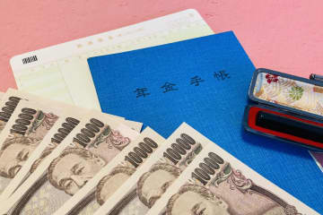 パート先から「確定申告も必要かも」と言われましたが「年金180万円・年金100万円」で“合計400万円”以下です。すでに“年末調整済み”ですが、本当に申告は必要でしょうか？
