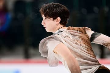 「彼の時代が来ている」　日本フィギュアの逸材17歳に海外絶賛の嵐　マリニン超えSP→ノーミスFSに「冗談だろ」