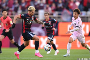 鹿島が盤石の5連勝! レオ・セアラが川崎Fをこじ開けて今季4点目