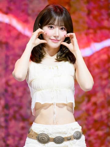 宮脇咲良　マグネットクリップ　✨値下げあり✨ 宮脇咲良 総額250万円超の高級アクセサリーを披露…HKT48から渡韓で築い