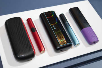 IQOS ILUMA i、日本発売10周年記念モデル