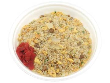 しっかり味が染み込んだチャーシューで香ばし感と旨味を感じるやきめし! セブン‐イレブンが「ラーメン屋さんのやきめし」を発売