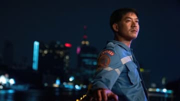 【Netflix世界ランキング】裏社会に狙われた救急隊員の壮絶な戦い！ タイ発『バンコク・ブレ...