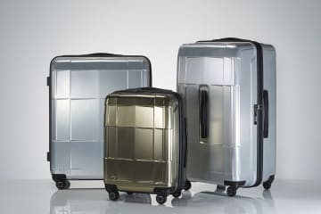 エース、プロテカ20周年記念モデル　軽量性と重厚な金属感
