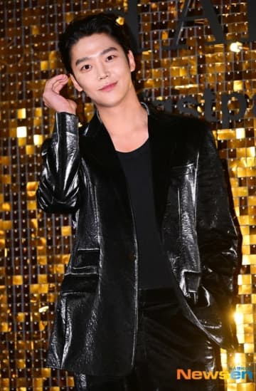【PHOTO】SF9 ロウン＆ナナ＆チョン・ジョンソら、コスメブランド「d'Alba」のイベントに出席（動画あり）