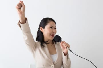 体を張っているアナウンサー　若年層ほど好感を持つ傾向も　アナウンサーの仕事は多岐にわたるようになってきているが…