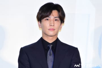 岩田剛典、“花をちぎって食べる”指示に「まさか…」スター俳優役で共通点も?