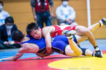 ＜レスリング＞【写真集】2020年全国高校選抜大会・学校対抗戦／決勝・日体大柏（千葉）－埼玉栄（埼玉）