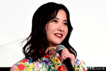 吉高由里子、サプライズもマジボケで「撮らないで!」挨拶では瞳潤ませ思い語る