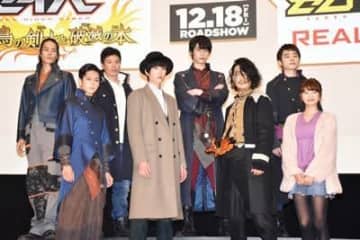 『仮面ライダーセイバー』ファルシオン谷口賢志がド迫力の変身「ここにいるライダー全員ぶっ倒す」