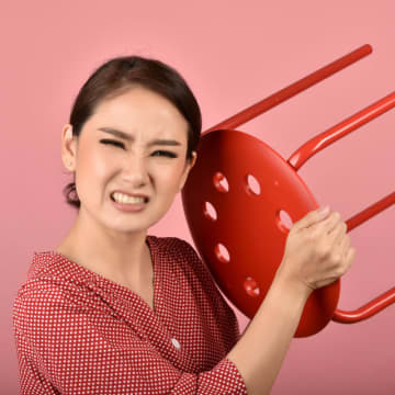 我慢するのはいつも私だけ…「身勝手な妹を甘やかす両親」が許せないという悩み