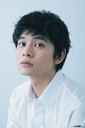 北村匠海主演で、カツセマサヒコ『明け方の若者たち』映画化! 監督とは10年前に共演