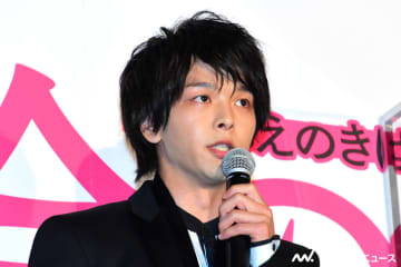 中村倫也、15年以上の身長“サバ読み”告白も本当に伸びる「言霊ですね」