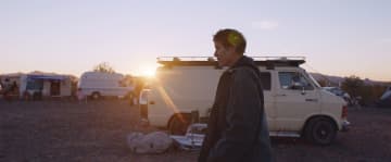 アカデミー賞最多3冠『ノマドランド』映像美の裏側に迫る特別映像公開