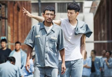 “１億俳優”ファン・ジョンミン！韓国国内で数々の賞を獲得した作品を含む出演作14本を配信中