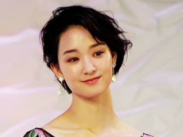 剛力彩芽、田中みな実から『失楽園』主役強奪！金欠状態で“濡れ場”決断か
