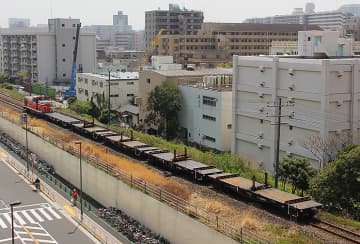 ニュース画像：「JR東日本レール輸送貨車と関東鉄道ホッパ車が小湊鐵道へ」
