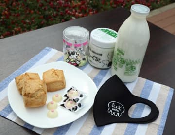 思わず笑っちゃう？　“乳（ちち）の日”に牛乳セット　成田ゆめ牧場が通販