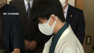 【速報】藤井聡太二冠 最年少ダブル記録へ　相手は“最強”渡辺明名人
