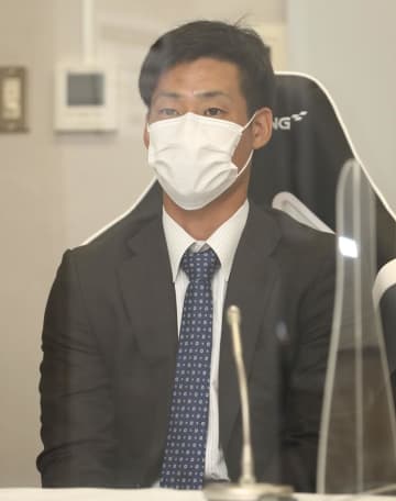 【千葉魂】仲間の想い胸に千葉へ　加藤匠馬、中日の後輩から餞別　千葉ロッテ