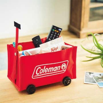 コロコロ動く、コールマンのミニチュアワゴンが付録！890円でゲットできる。